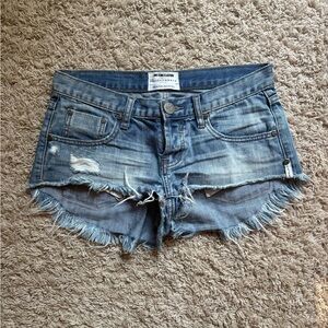 ONE X ONE TEASPOON low waist denim shorts - size 25